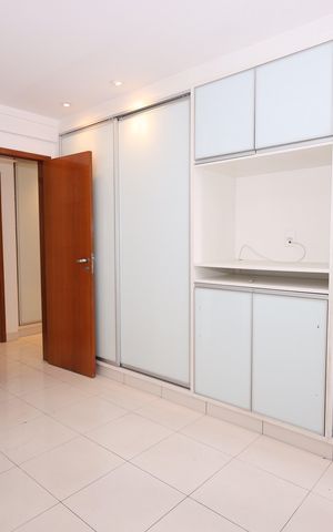 Apartamento para alugar com 160m², 4 quartos e 3 vagasQuarto 4