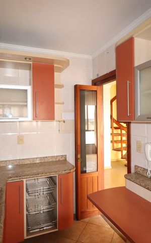 Apartamento para alugar com 140m², 2 quartos e 1 vagaCozinha