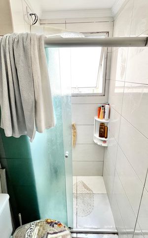 Apartamento à venda com 49m², 2 quartos e 1 vaga Apartamento à venda com 49m², 2 quartos e 1 vagaBanheiro