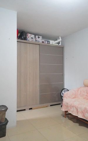 Casa à venda com 88m², 3 quartos e 2 vagasSuíte