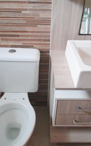 Casa à venda com 88m², 3 quartos e 2 vagasBanheiro da Suíte