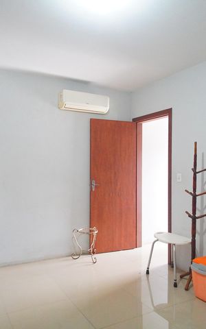 Casa à venda com 88m², 3 quartos e 2 vagasSuíte