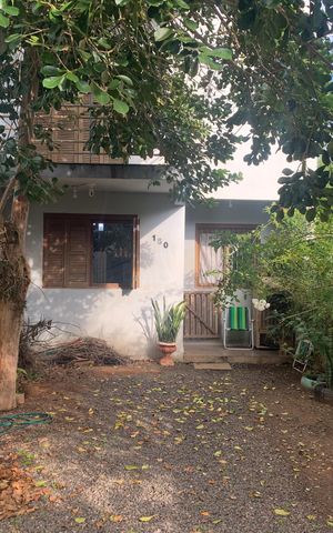 Casa à venda com 88m², 3 quartos e 2 vagas Casa à venda com 88m², 3 quartos e 2 vagasEntrada