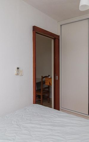 Apartamento à venda com 42m², 1 quarto e 1 vagaQuarto