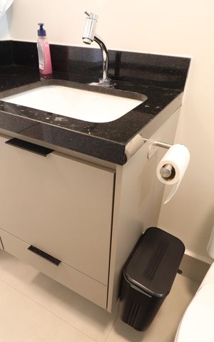 Apartamento para alugar com 70m², 2 quartos e 2 vagasBanheiro do Quarto 2