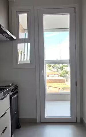 Apartamento para alugar com 70m², 2 quartos e 2 vagasCozinha
