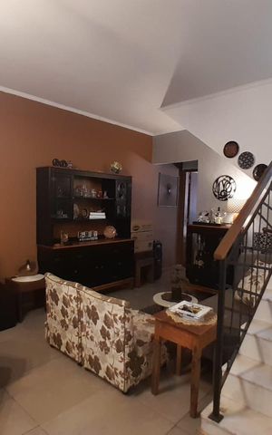 Casa à venda com 190m², 3 quartos e 1 vaga