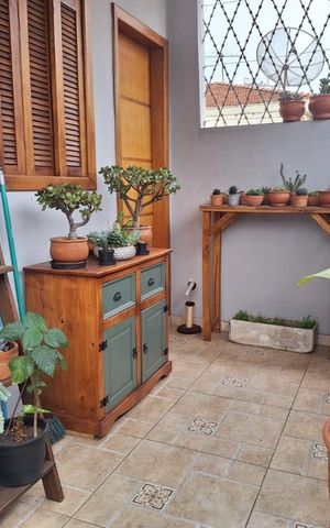 Casa à venda com 190m², 3 quartos e 1 vaga