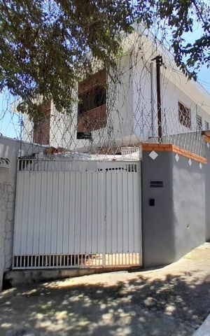 Casa à venda com 190m², 3 quartos e 1 vaga