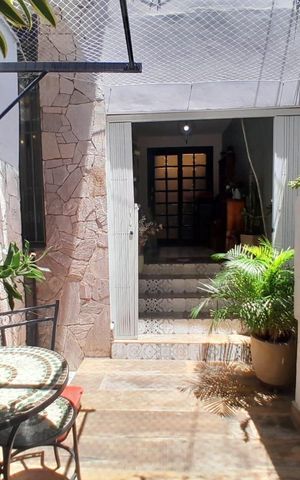 Casa à venda com 190m², 3 quartos e 1 vaga