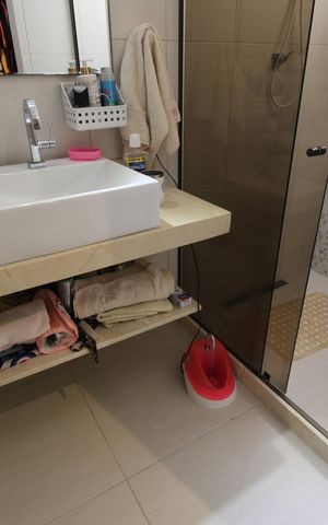 Casa de condomínio à venda com 271m², 4 quartos e 4 vagasQuarto 3 - Suíte