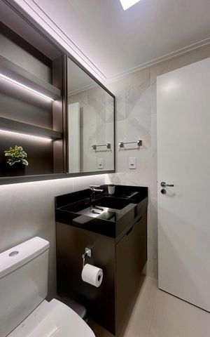 Apartamento à venda com 228m², 3 quartos e 2 vagas Apartamento à venda com 228m², 3 quartos e 2 vagasBanheiro da Suíte 1