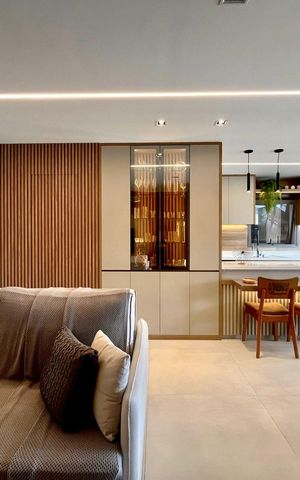 Apartamento à venda com 228m², 3 quartos e 2 vagas Apartamento à venda com 228m², 3 quartos e 2 vagasSala