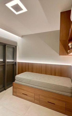 Apartamento à venda com 228m², 3 quartos e 2 vagas Apartamento à venda com 228m², 3 quartos e 2 vagasSuíte 1