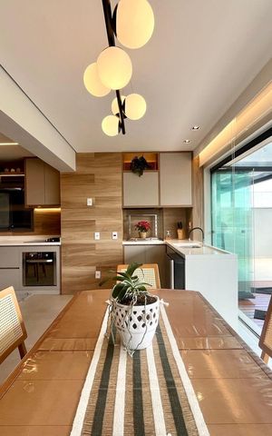 Apartamento à venda com 228m², 3 quartos e 2 vagas Apartamento à venda com 228m², 3 quartos e 2 vagasCozinha