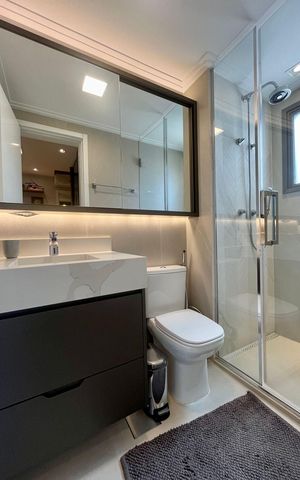 Apartamento à venda com 228m², 3 quartos e 2 vagas Apartamento à venda com 228m², 3 quartos e 2 vagasBanheiro da Suíte 3