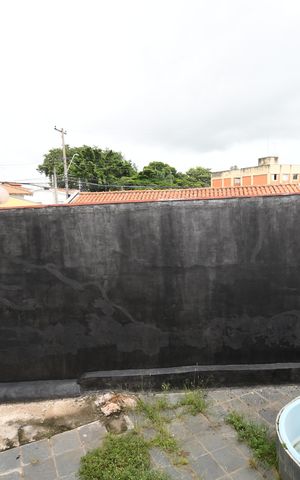Casa à venda com 330m², 3 quartos e 4 vagasQuarto 1 - Vista