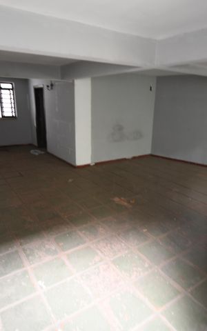 Casa à venda com 330m², 3 quartos e 4 vagasSalão