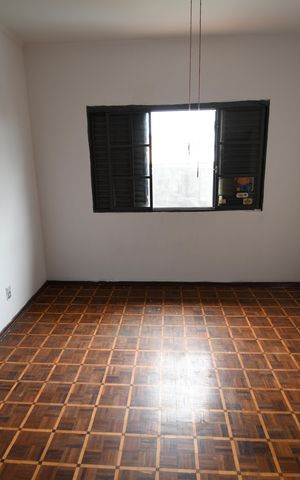 Casa à venda com 330m², 3 quartos e 4 vagasQuarto 1