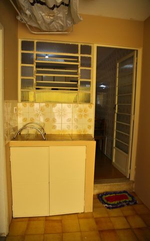 Casa à venda com 96m², 2 quartos e 1 vagaÁrea de Serviço