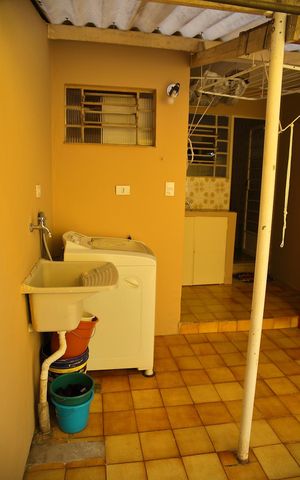 Casa à venda com 96m², 2 quartos e 1 vagaQuintal /Área de serviço 