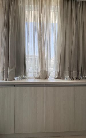 Casa de condomínio à venda com 450m², 4 quartos e 3 vagas Casa de condomínio à venda com 450m², 4 quartos e 3 vagasSuíte 4 - Varanda