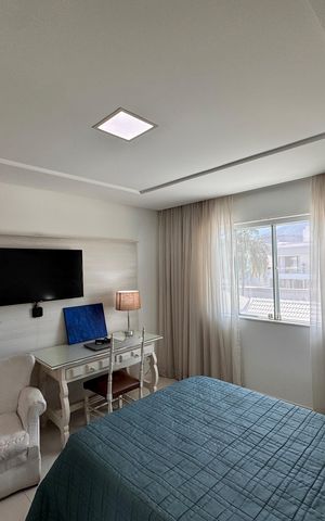 Casa de condomínio à venda com 450m², 4 quartos e 3 vagas Casa de condomínio à venda com 450m², 4 quartos e 3 vagasSuíte 1
