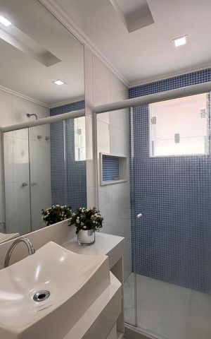 Casa de condomínio à venda com 450m², 4 quartos e 3 vagas Casa de condomínio à venda com 450m², 4 quartos e 3 vagasSuíte 3 - Banheiro