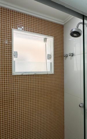 Casa de condomínio à venda com 450m², 4 quartos e 3 vagas Casa de condomínio à venda com 450m², 4 quartos e 3 vagasSuíte 2 - Banheiro