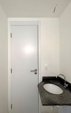 Apartamento à venda com 67m², 2 quartos e 1 vaga Apartamento à venda com 67m², 2 quartos e 1 vagaBanheiro