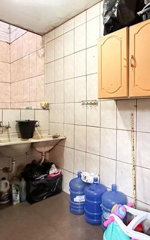 Casa à venda com 420m², 6 quartos e sem vaga Casa à venda com 420m², 6 quartos e sem vagaCasa 2 - Área de Serviço