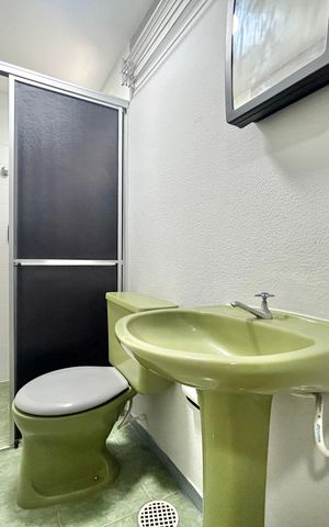 Studio à venda com 34m², 1 quarto e sem vaga Studio à venda com 34m², 1 quarto e sem vagaBanheiro