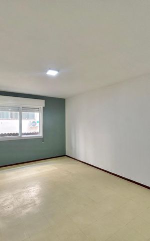 Studio à venda com 34m², 1 quarto e sem vaga Studio à venda com 34m², 1 quarto e sem vagaSala