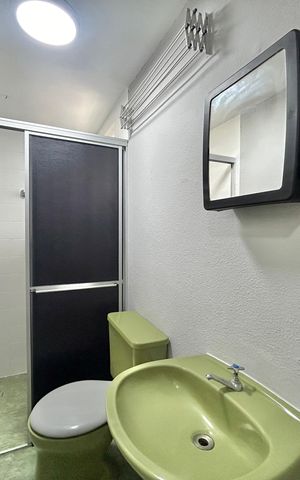 Studio à venda com 34m², 1 quarto e sem vaga Studio à venda com 34m², 1 quarto e sem vagaBanheiro