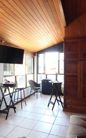 Casa de condomínio à venda com 250m², 4 quartos e 3 vagasQuarto 4