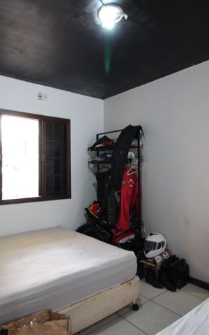 Casa de condomínio à venda com 250m², 4 quartos e 3 vagasQuarto 2