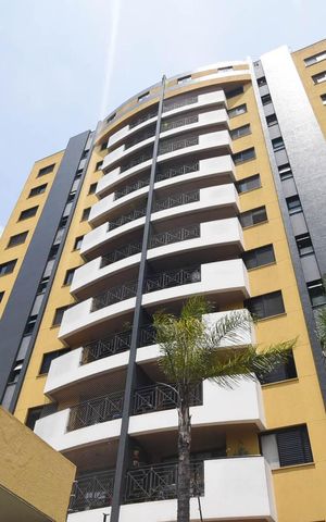 Apartamento para alugar com 100m², 3 quartos e 2 vagas Apartamento para alugar com 100m², 3 quartos e 2 vagasFachada