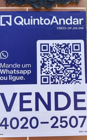 Casa à venda com 150m², 3 quartos e 2 vagas Casa à venda com 150m², 3 quartos e 2 vagasPlaca SNKT-169