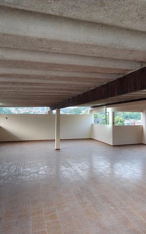 Casa de condomínio à venda com 600m², 4 quartos e 4 vagas