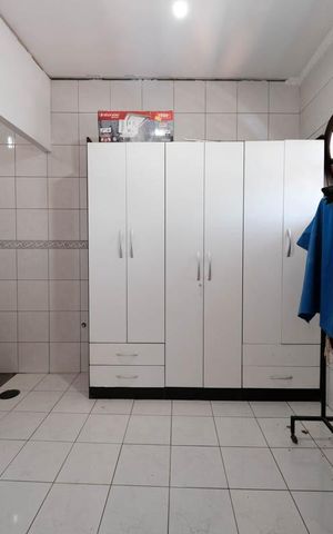Casa à venda com 270m², 3 quartos e 5 vagasSuíte