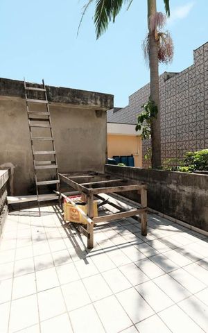 Casa à venda com 270m², 3 quartos e 5 vagasÁrea externa