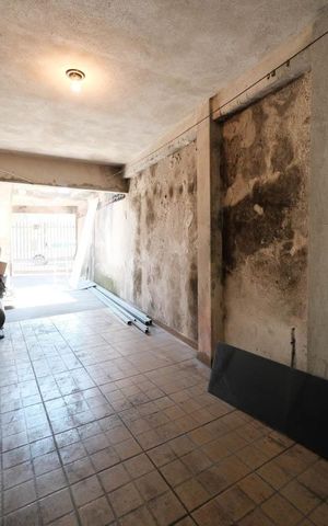 Casa à venda com 270m², 3 quartos e 5 vagasGaragem
