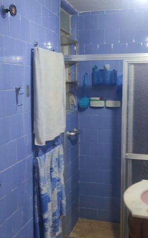 Apartamento à venda com 65m², 2 quartos e sem vaga Apartamento à venda com 65m², 2 quartos e sem vagaBanheiro