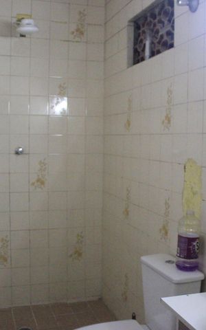 Casa à venda com 210m², 5 quartos e 2 vagasBanheiro (casa 2)