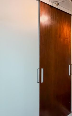 Apartamento à venda com 133m², 3 quartos e 2 vagas Apartamento à venda com 133m², 3 quartos e 2 vagasCloset da Suíte
