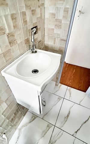 Studio para alugar com 20m², 1 quarto e sem vaga Studio para alugar com 20m², 1 quarto e sem vagaBanheiro