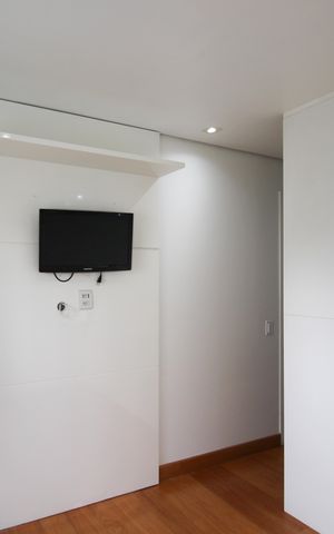 Apartamento à venda com 74m², 2 quartos e 2 vagas Apartamento à venda com 74m², 2 quartos e 2 vagasSuíte