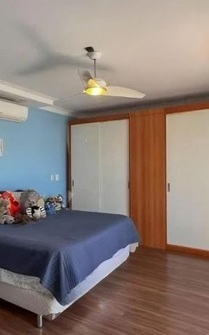 Casa de condomínio à venda com 580m², 3 quartos e 6 vagas