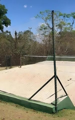 Casa de condomínio à venda com 580m², 3 quartos e 6 vagas