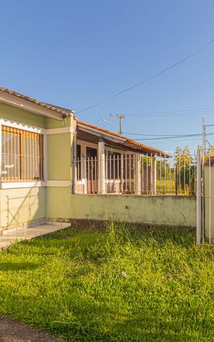 Casa à venda com 42m², 2 quartos e 1 vaga Casa à venda com 42m², 2 quartos e 1 vagaÁrea comum